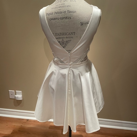 Guess by Marciano White Satin Dress with Cut Outs - Picture 7 of 9